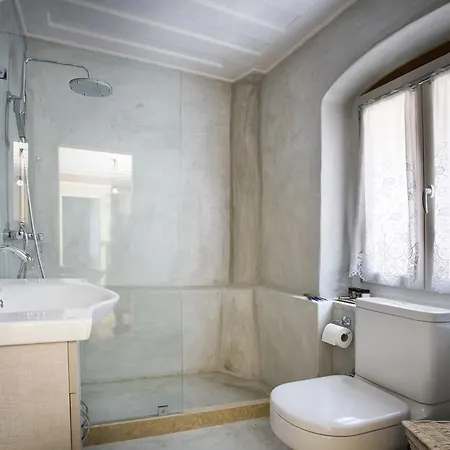 Iconic - Vada Villa Agia Efimia